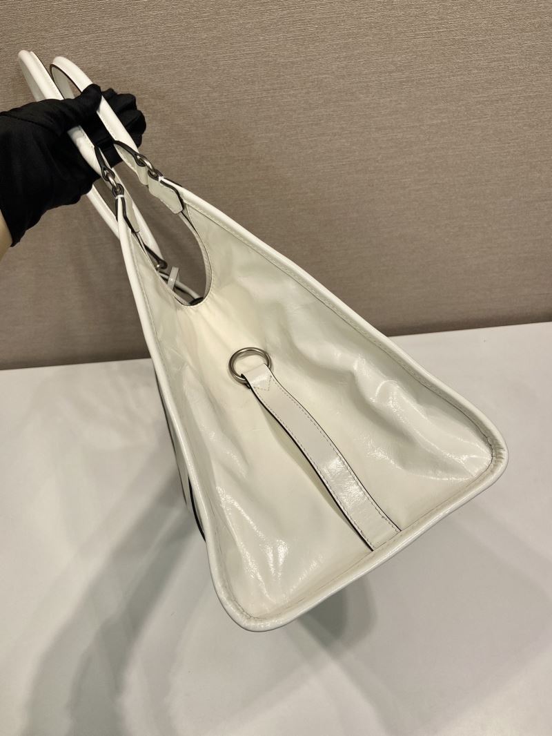 Pra*a hobo bags